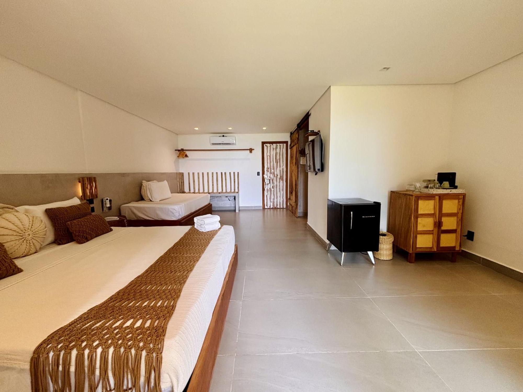 Hotel Pousada Pitinga ปอร์โตเซกูโร ภายนอก รูปภาพ
