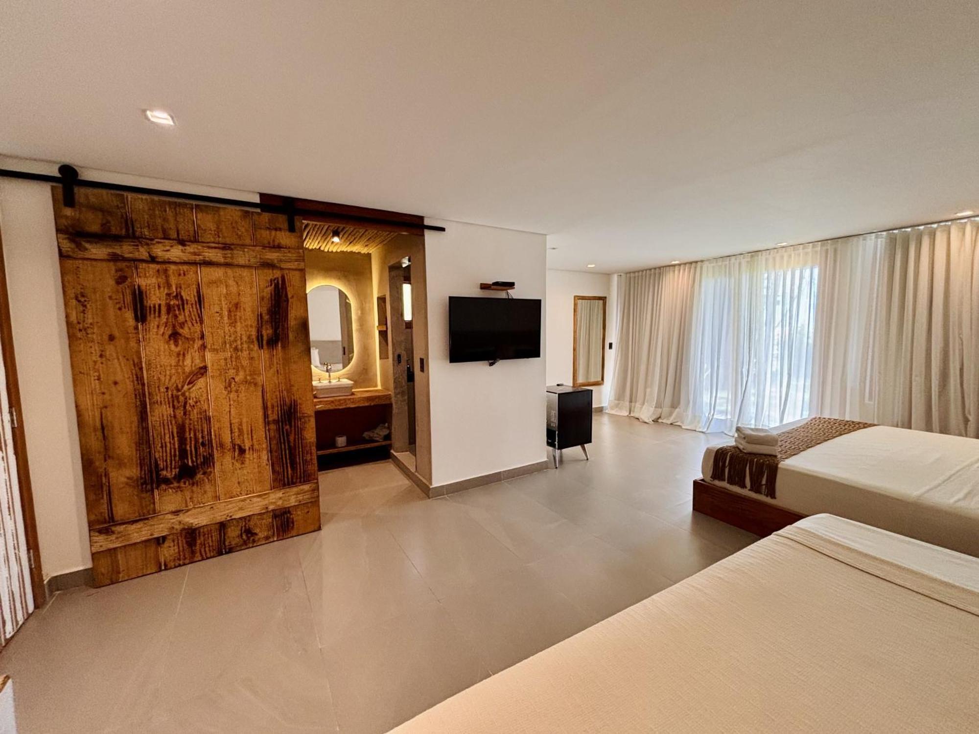 Hotel Pousada Pitinga ปอร์โตเซกูโร ภายนอก รูปภาพ